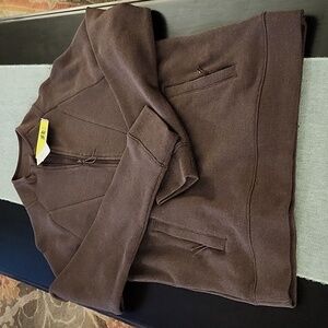 NWT All In Motion brown pull over